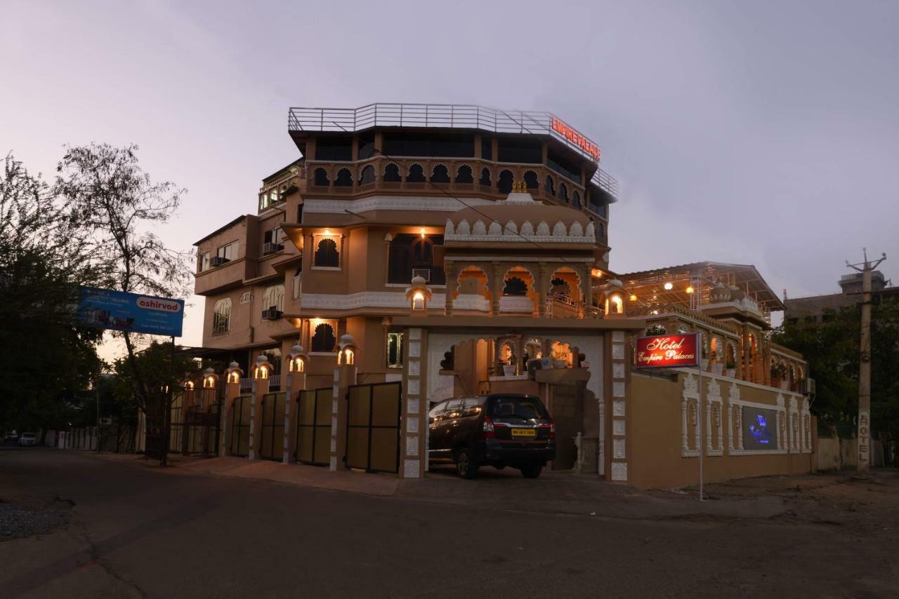 Empire Palace Hotel Udaipur Extérieur photo